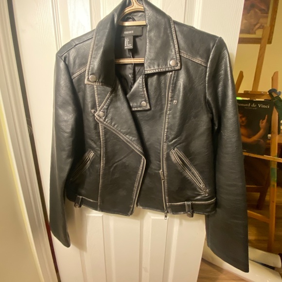 Vintage leather jacket - Picture 1 of 3